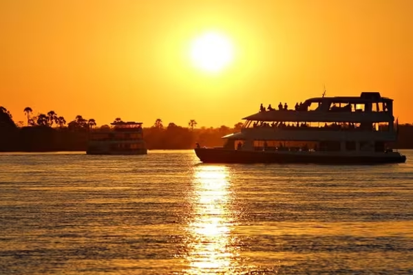 sunset-cruise-on-mandovi-river